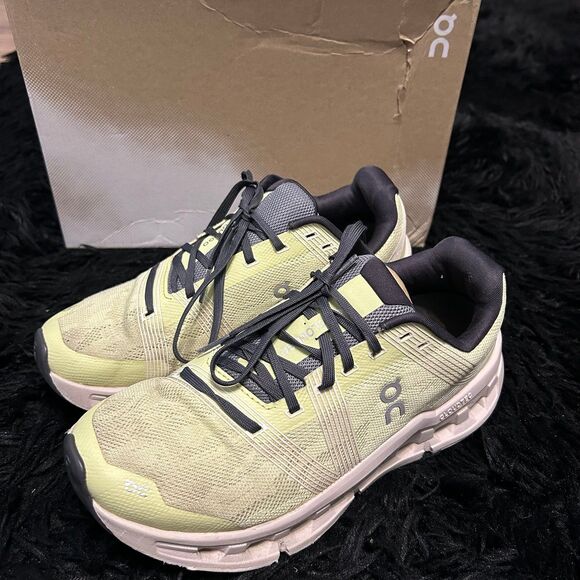 ON CLOUDGO running athletic training lace up shoes sneakers women's 7.5 - Picture 1 of 8